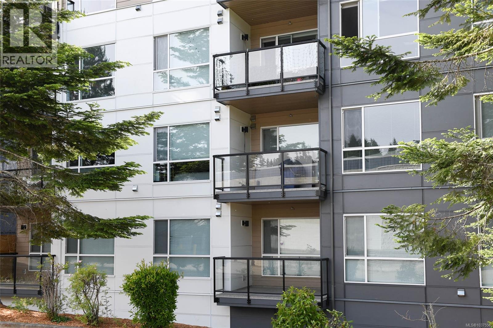 310 3070 Kilpatrick Ave, Courtenay