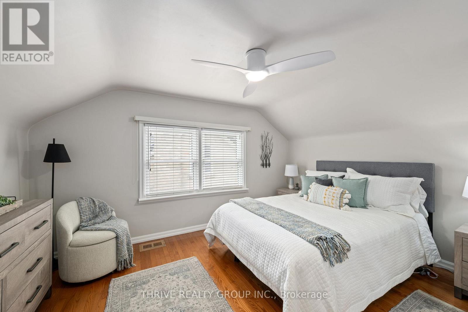 17 CROXTON ROAD W - 21