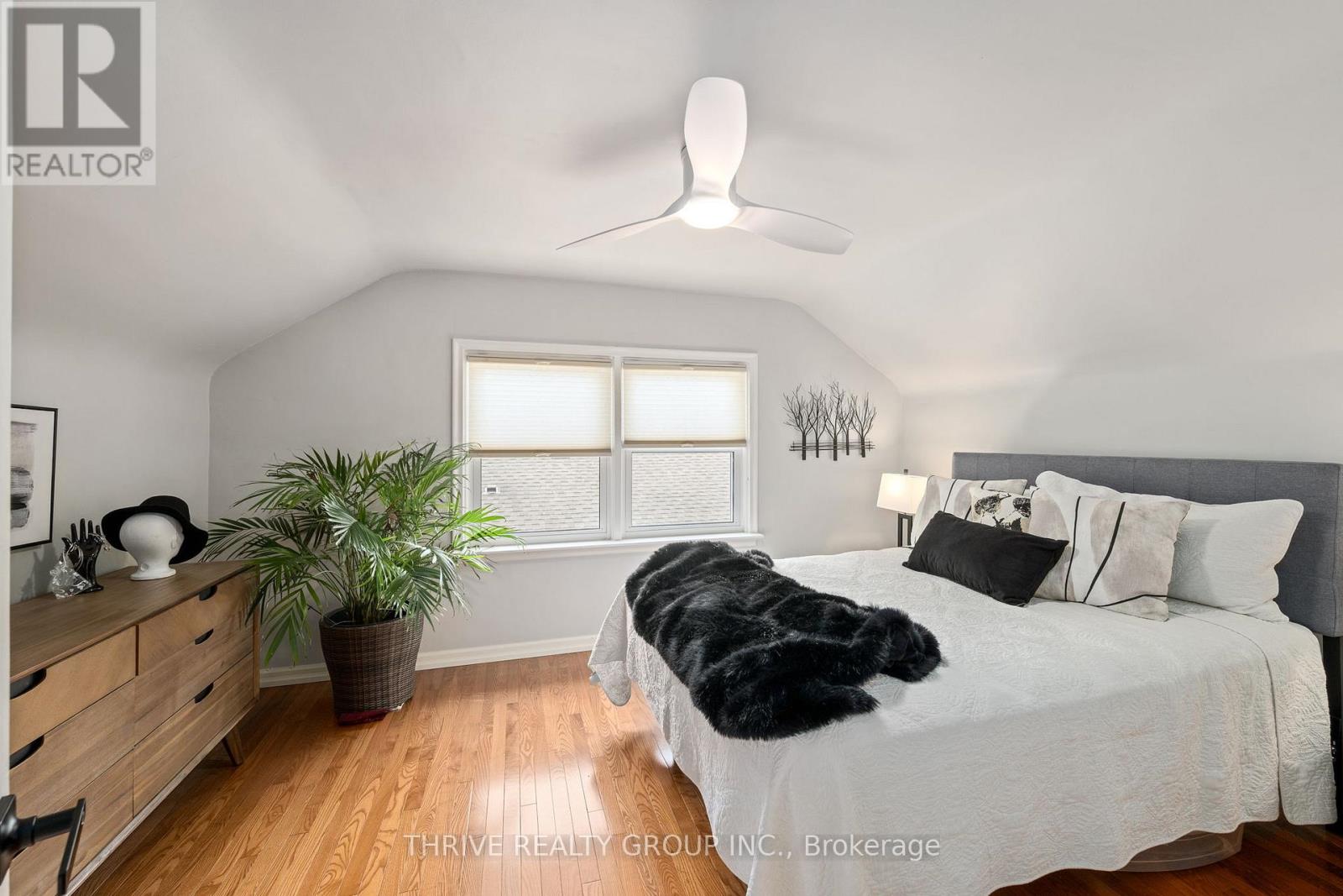17 CROXTON ROAD W - 24