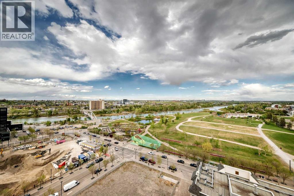 #1304 624 8 Avenue SE - 30