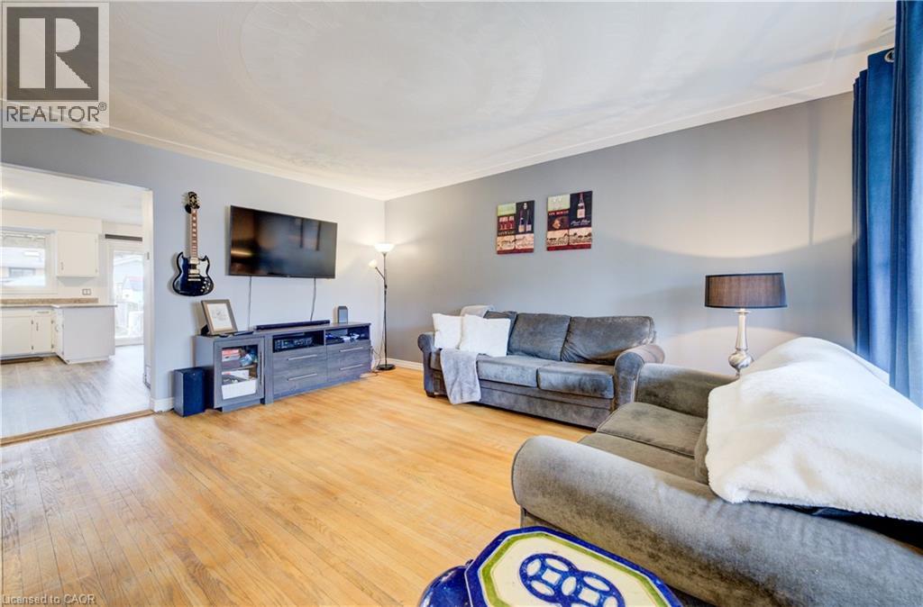 88 WESTWOOD Drive - 5