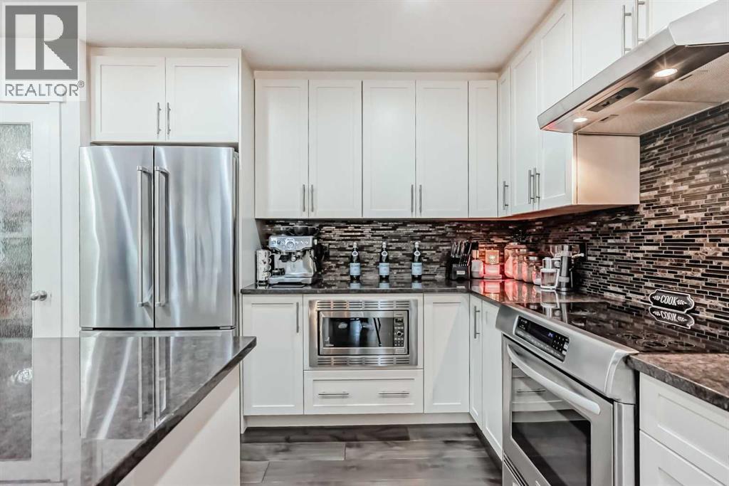 144 Copperpond Parade SE - 10