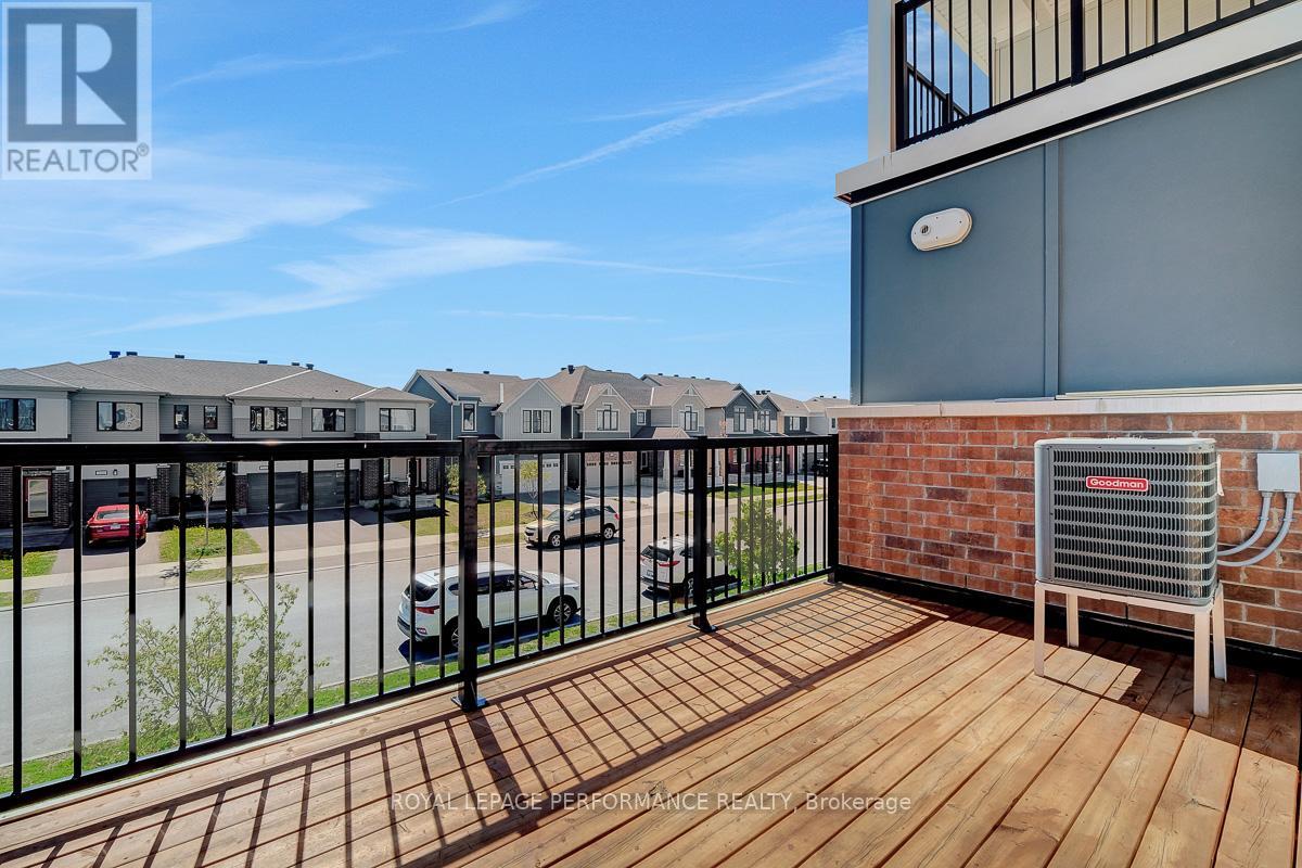 721 ROUNCEY ROAD - 11