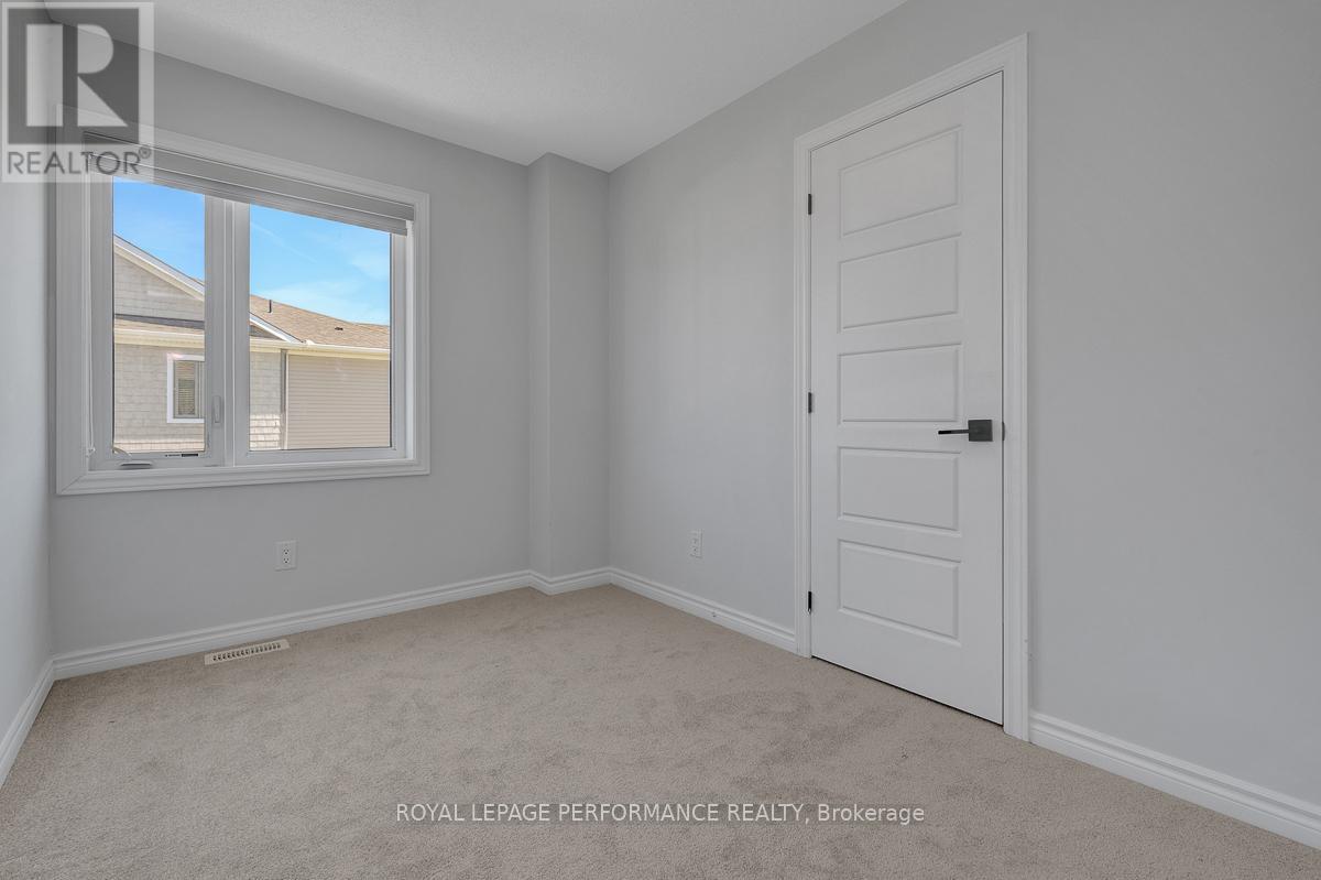 721 ROUNCEY ROAD - 17