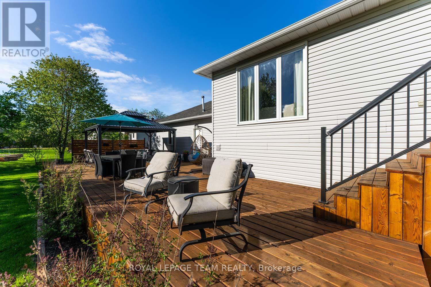 1517 BACK PLACE AVENUE - 28