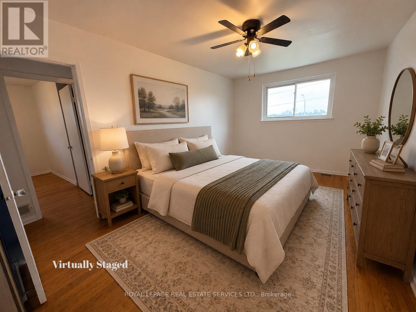 31 DAPHNE CRESCENT - 16