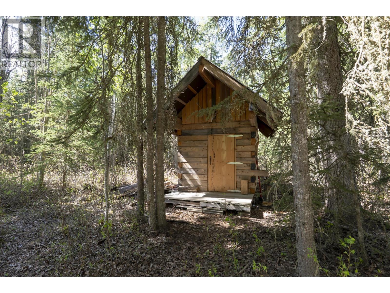 1275 ALDER AVENUE, Vanderhoof