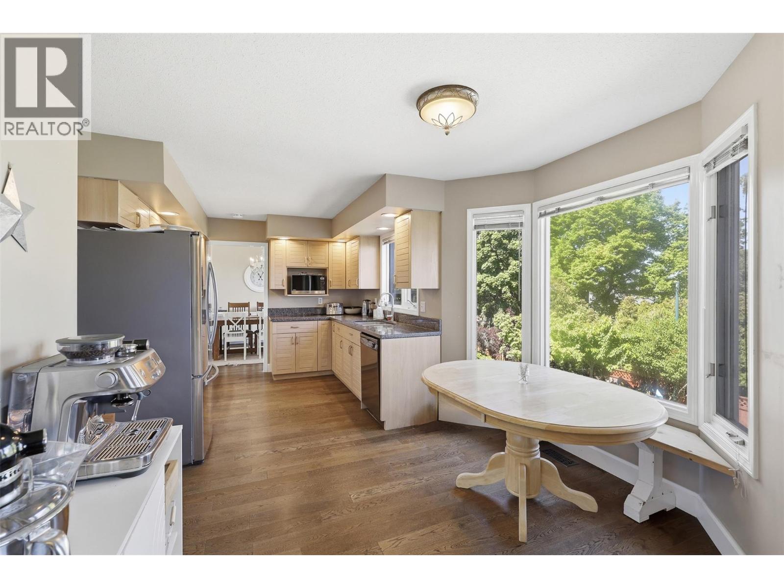 1954 Stirling Drive, Kamloops