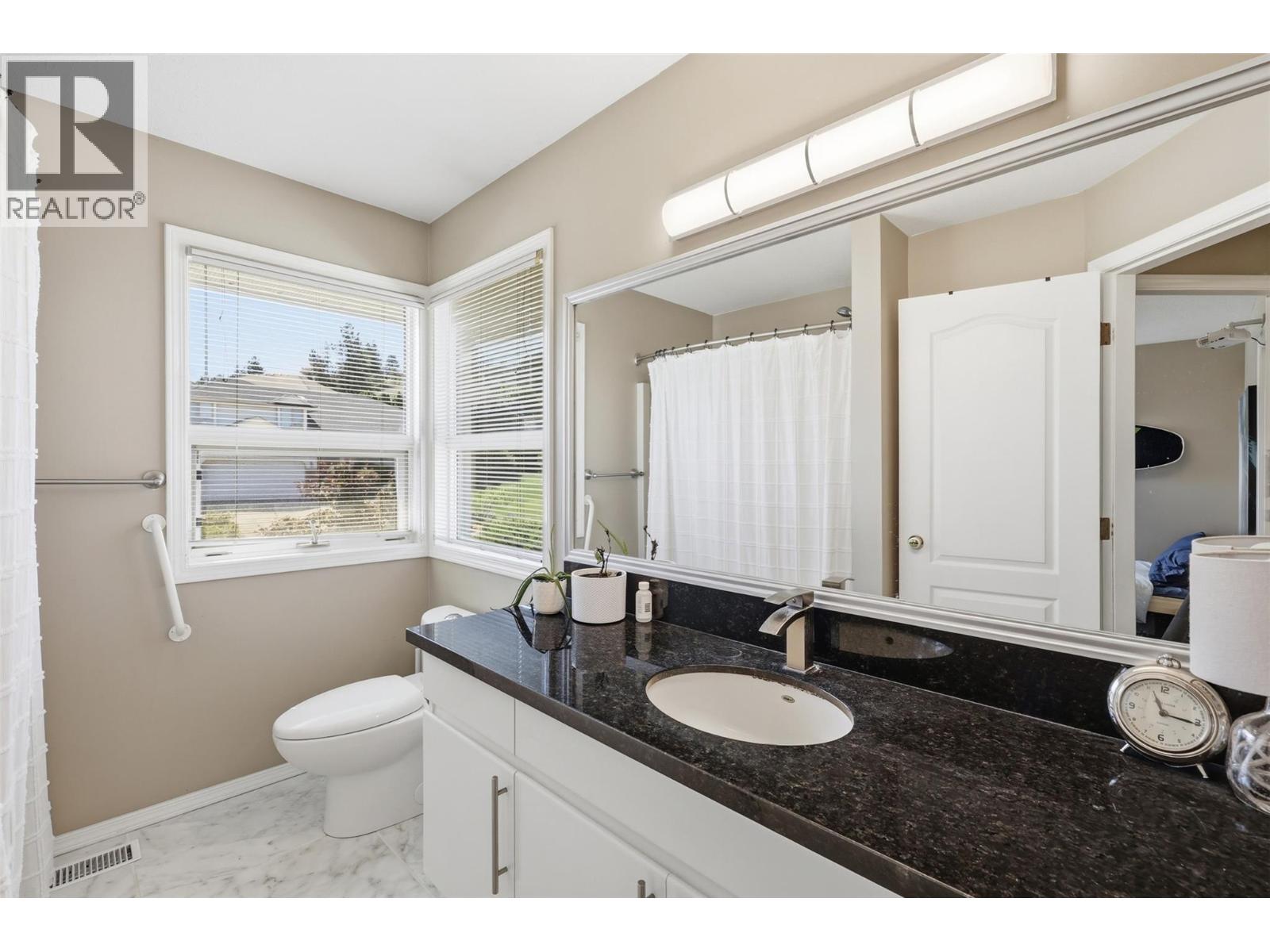 1954 Stirling Drive, Kamloops