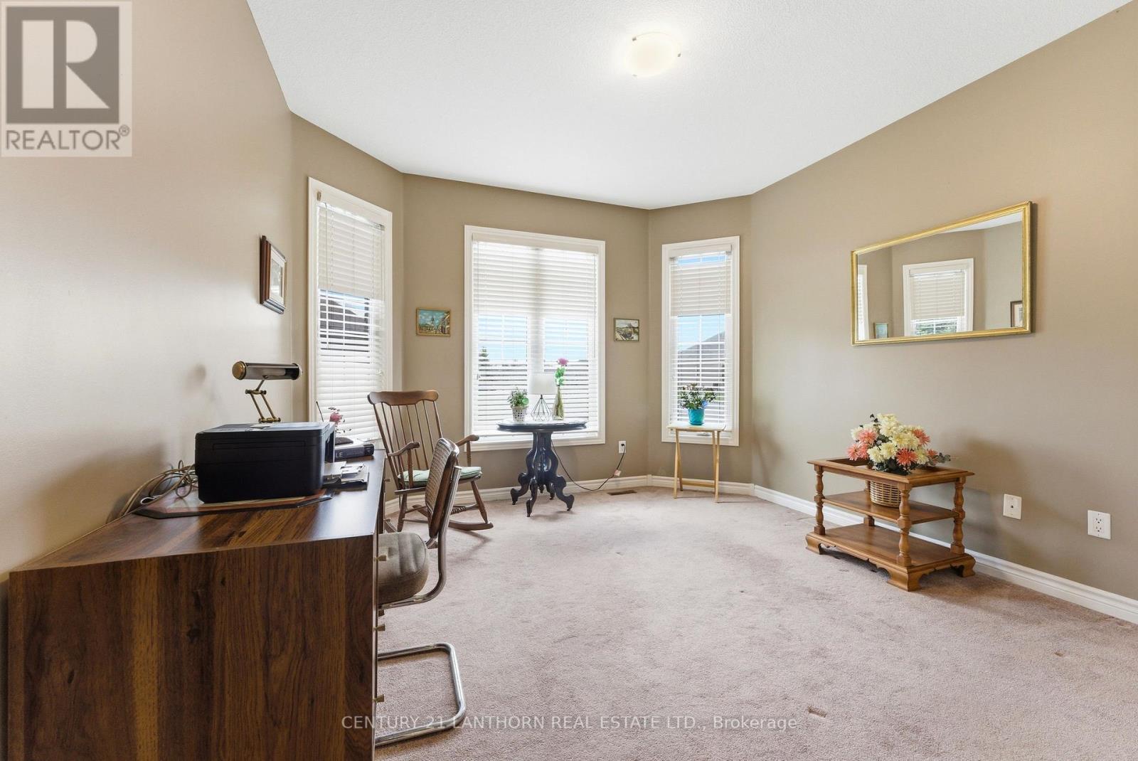 43 ALETHA DRIVE N - 24