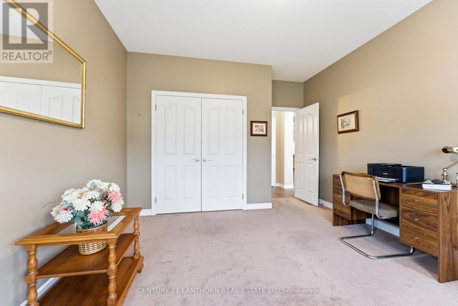 43 ALETHA DRIVE N - 25