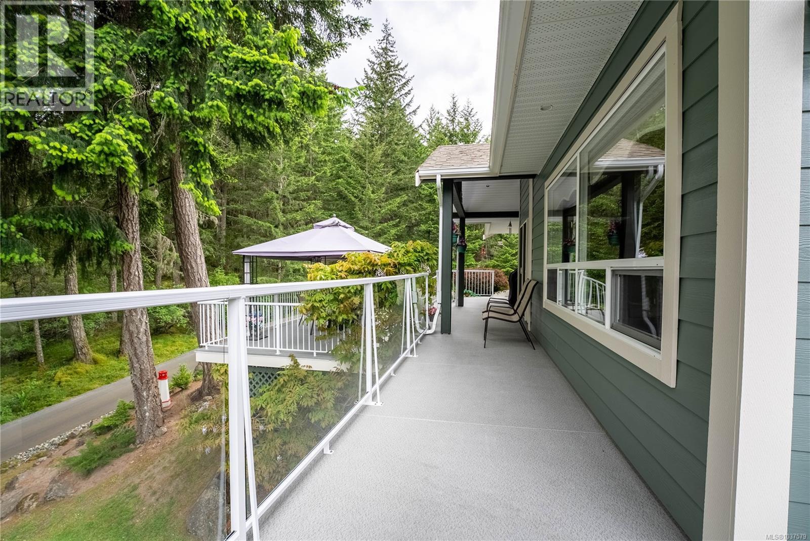 601 Highlands Park Terr - 67