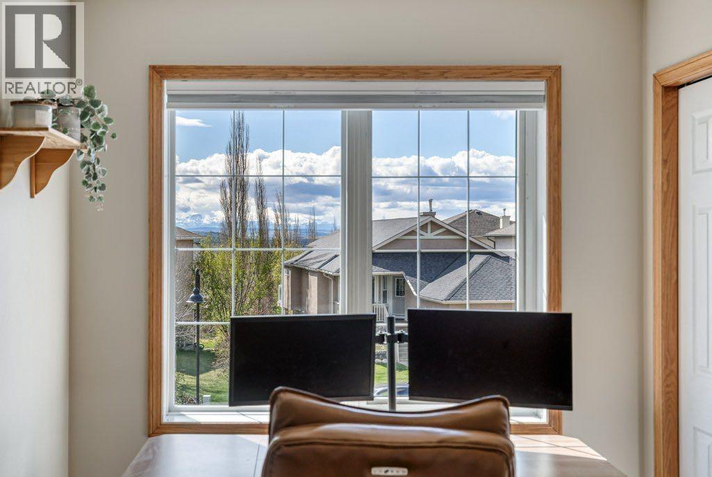 128 Sunterra Heights, Cochrane