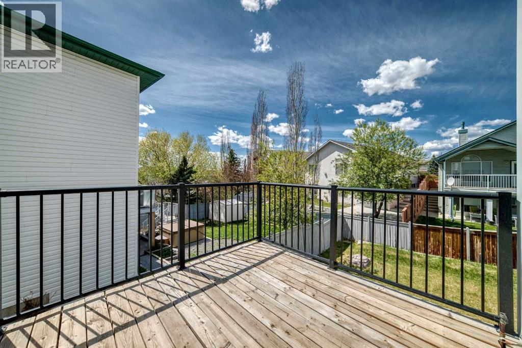 68 Scenic View Close NW - 17