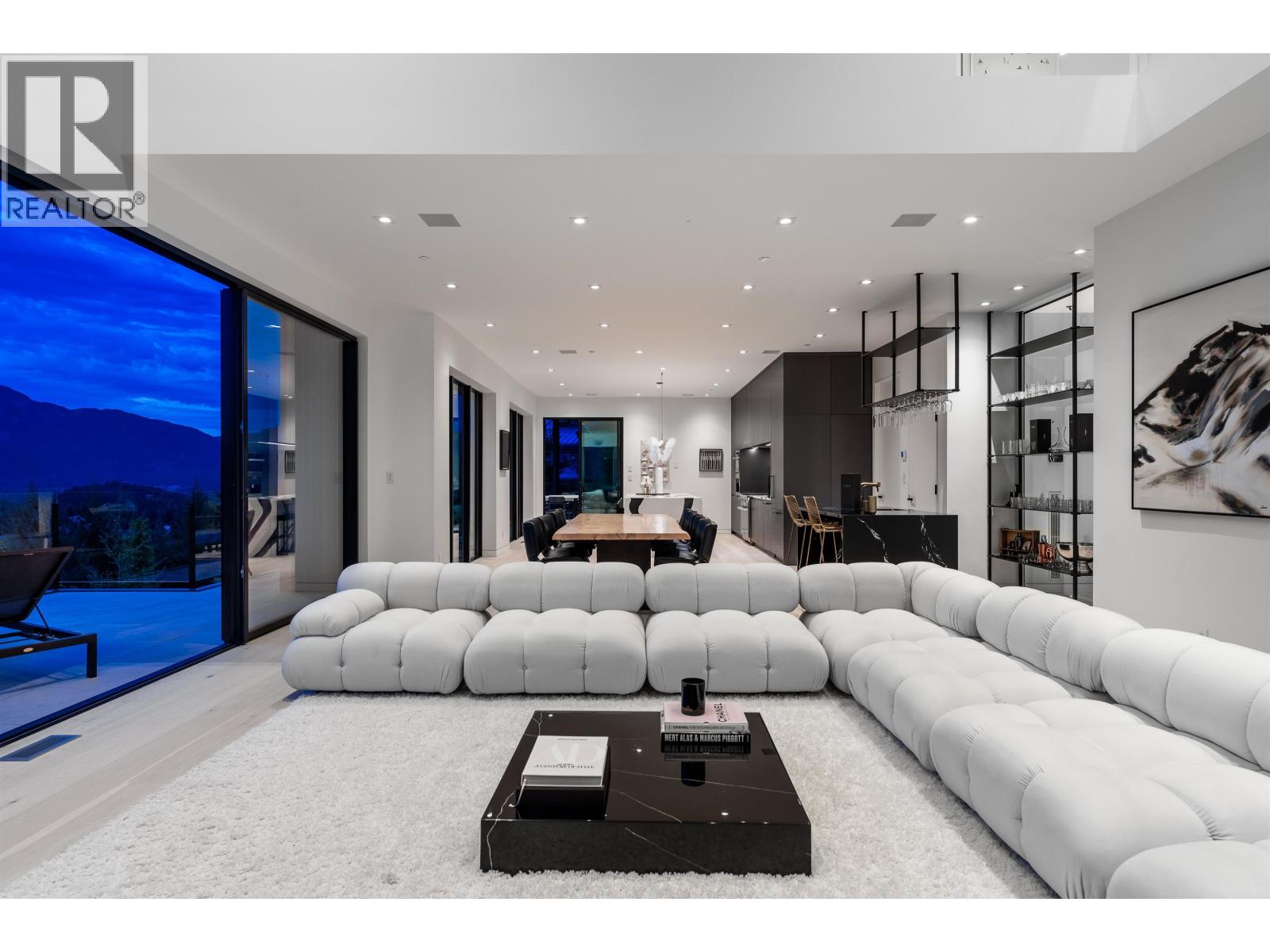 3824 SUNRIDGE DRIVE, Whistler