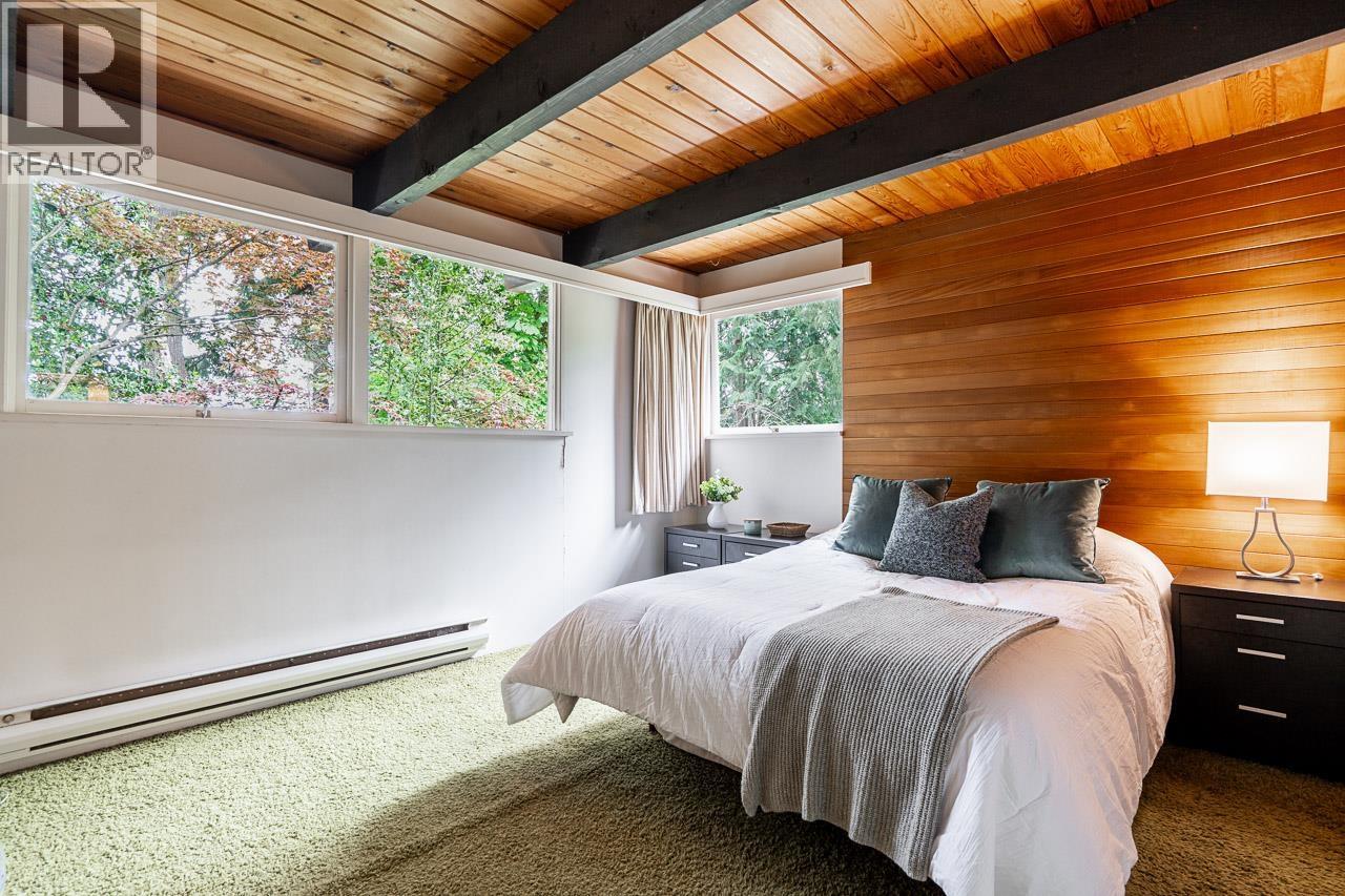 173 W OSBORNE ROAD, North Vancouver