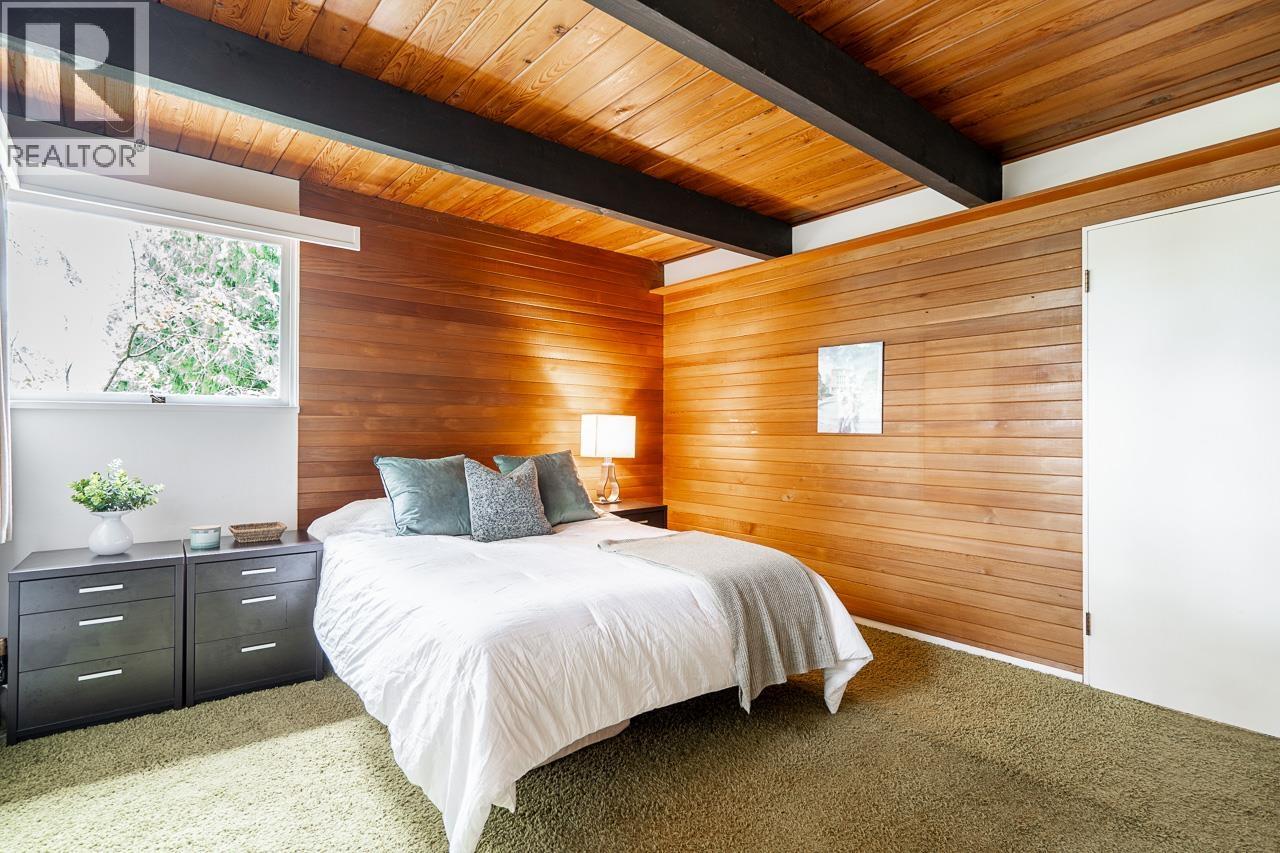 173 W OSBORNE ROAD, North Vancouver