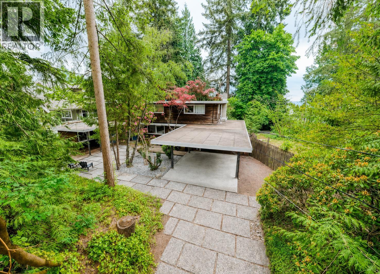 173 W OSBORNE ROAD, North Vancouver