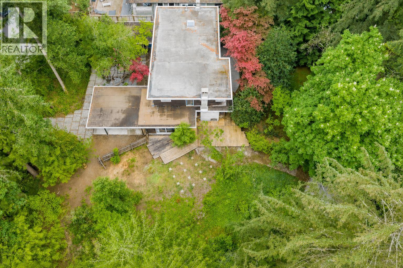 173 W OSBORNE ROAD, North Vancouver