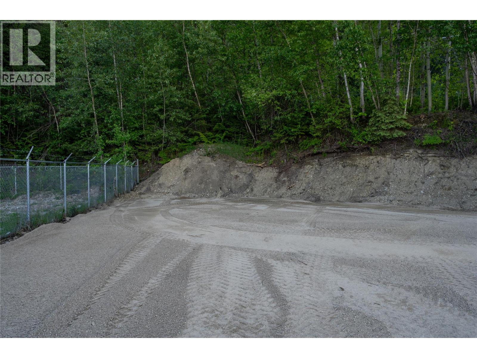 2440 Boulder Road, Revelstoke