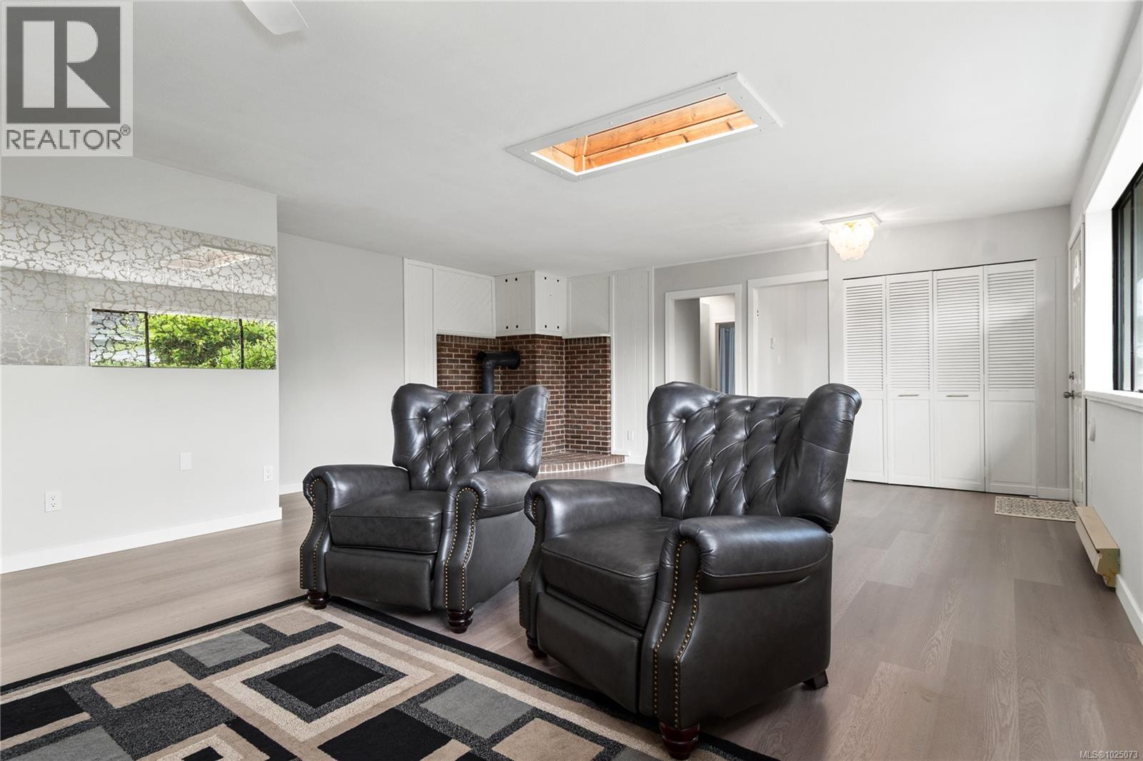 217 Larwood Rd - 8