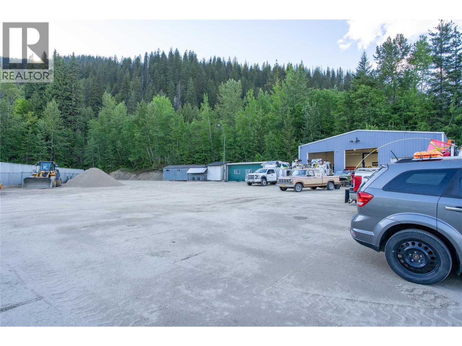 2440 Boulder Road, Revelstoke