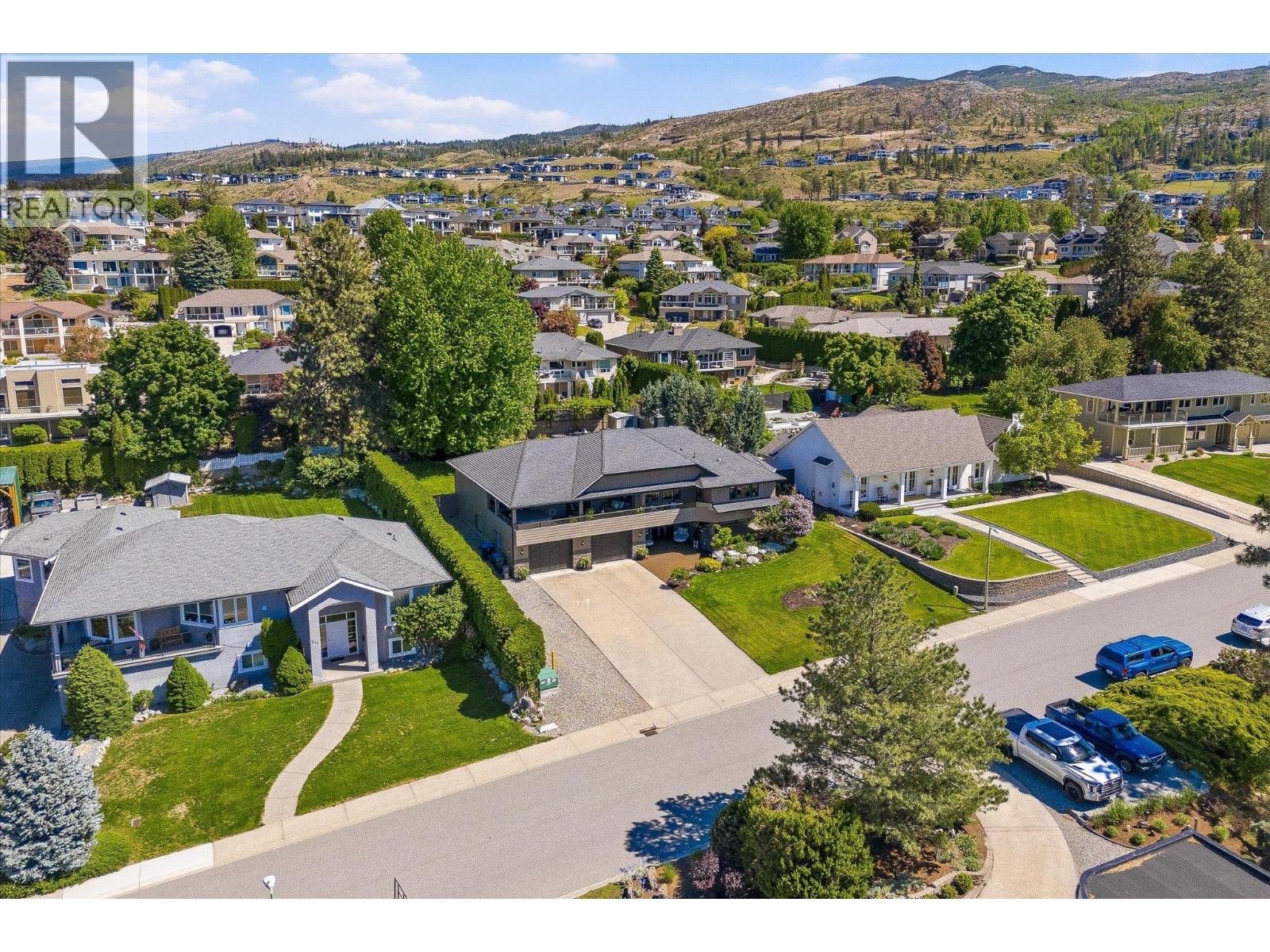 307 Stellar Drive, Kelowna