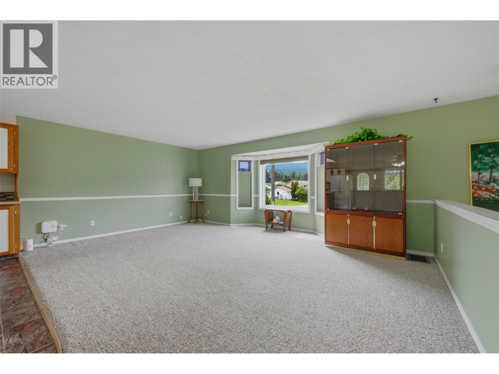 723 Eastwood Road, Lumby