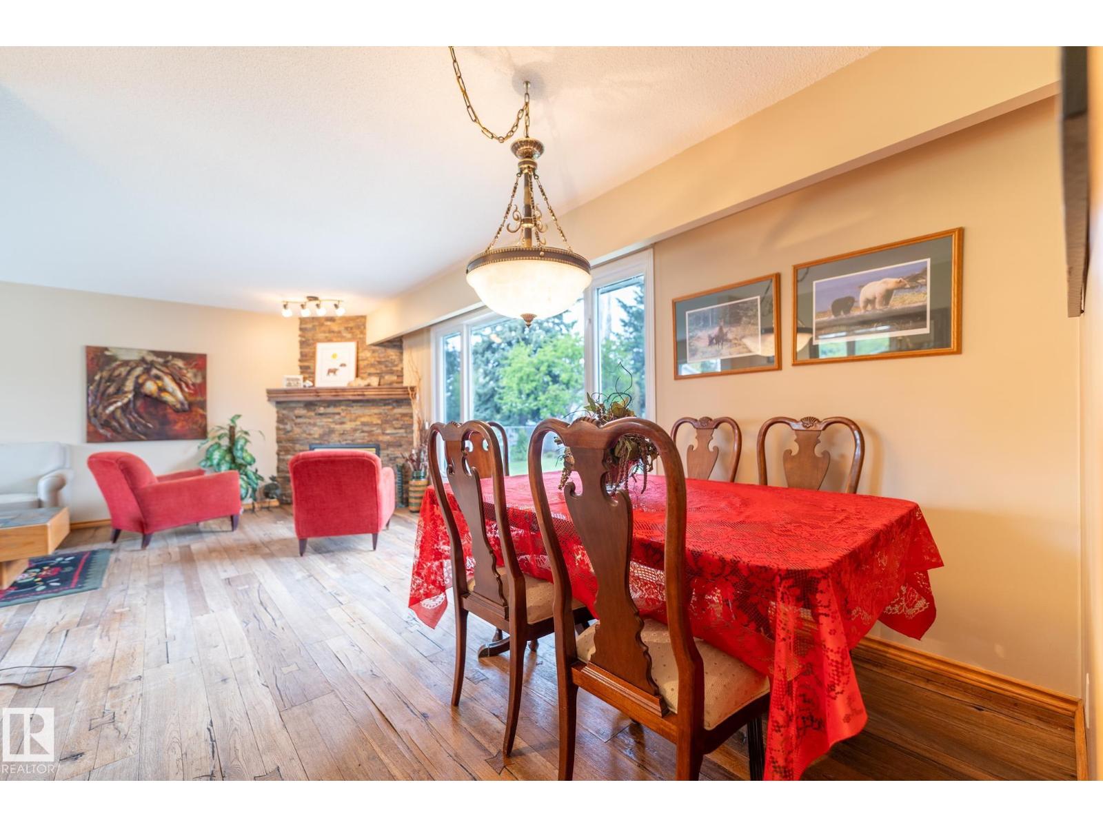 14336 58A AV NW - 15