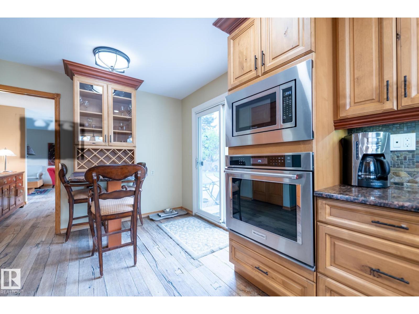 14336 58A AV NW - 22