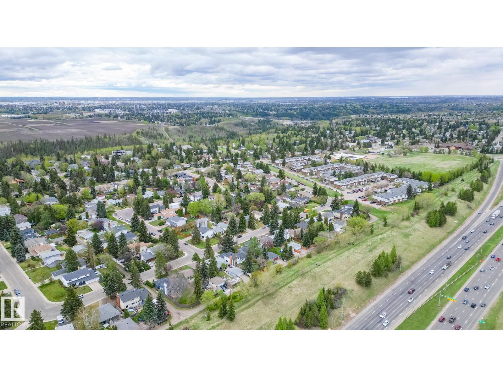 14336 58A AV NW - 66