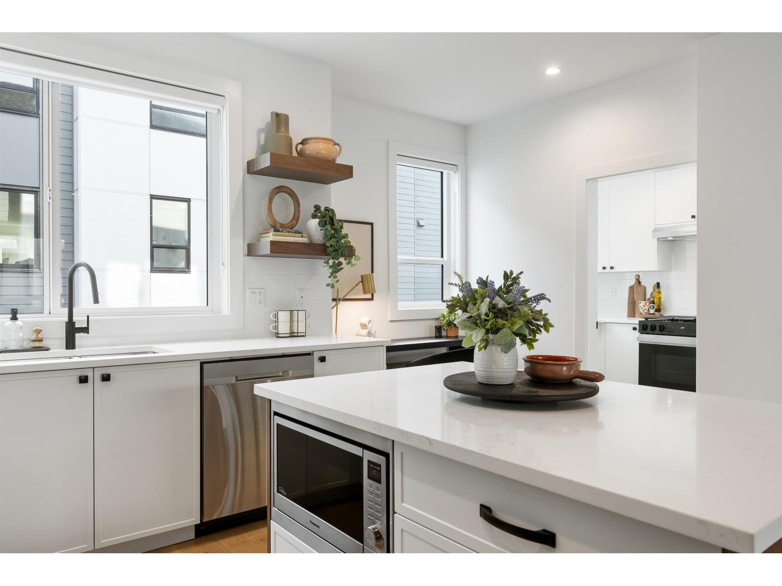 9 12635 63 AVENUE, Surrey