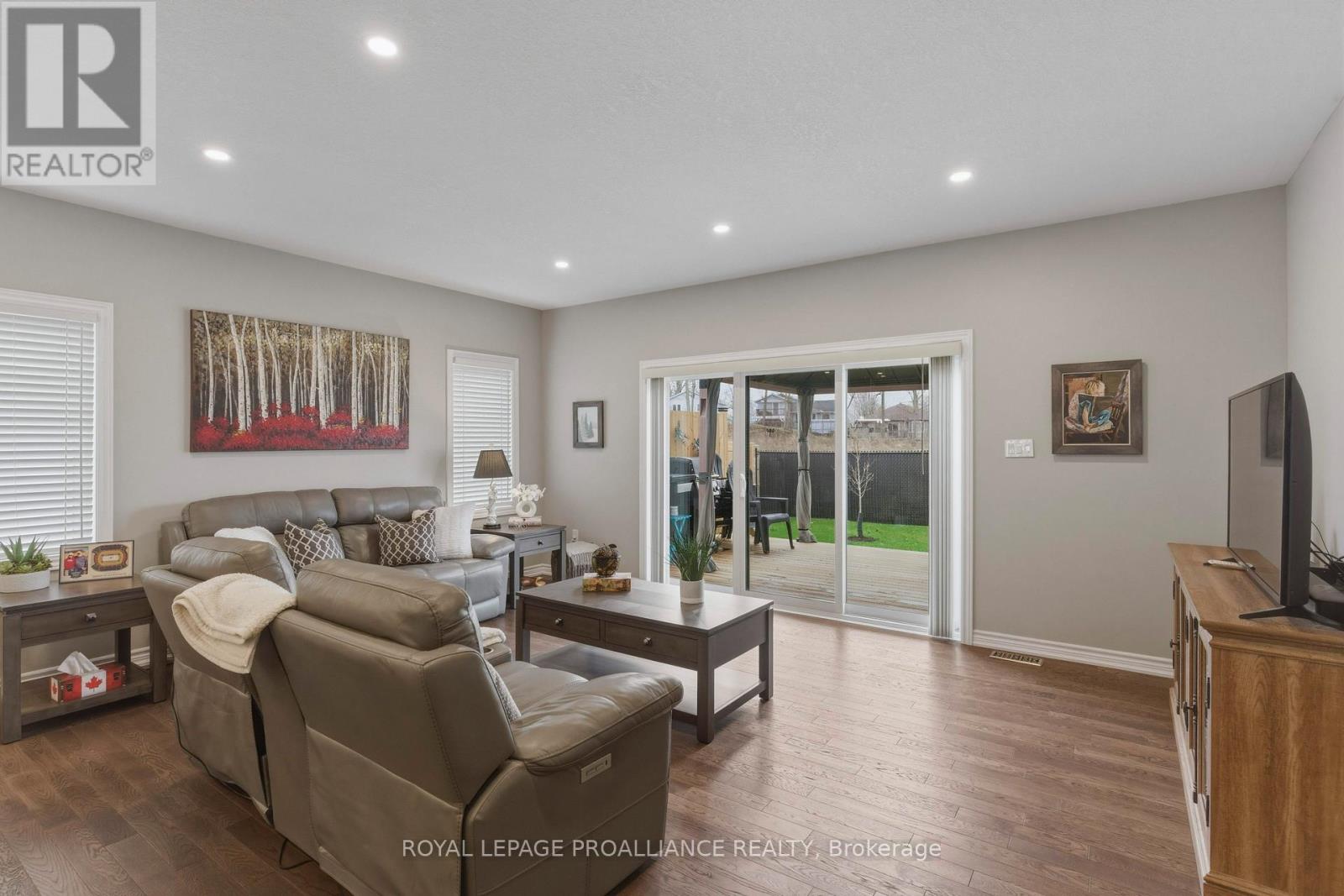 117 ADLEY DRIVE - 9