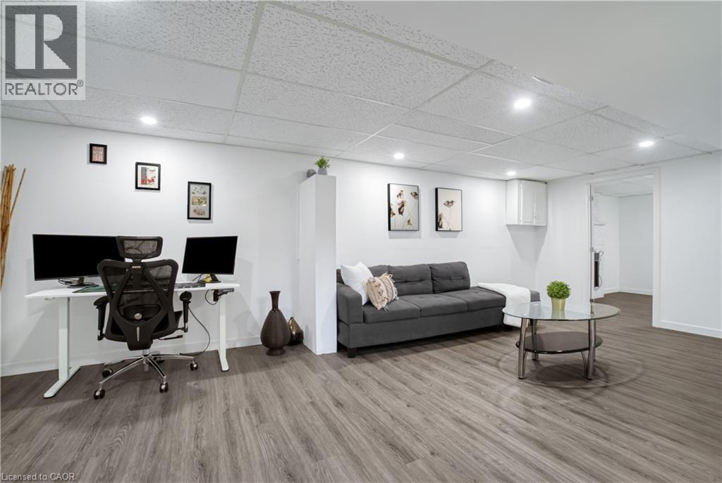 60 LYSANDA Avenue - 41