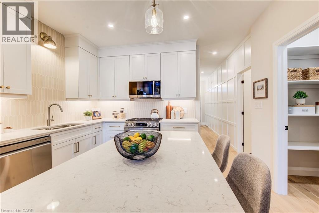 124 SOUTH PARKWOOD Boulevard - 16