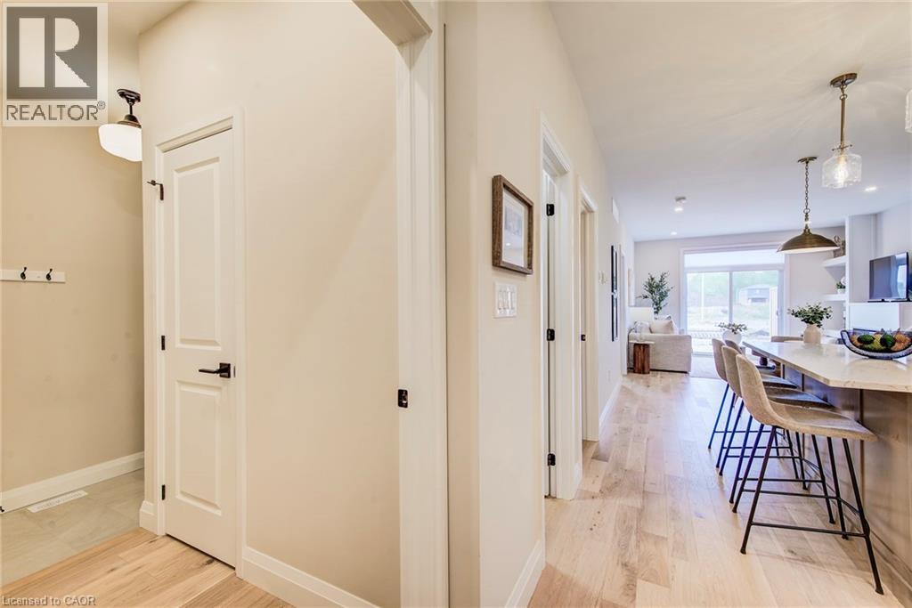 124 SOUTH PARKWOOD Boulevard - 18