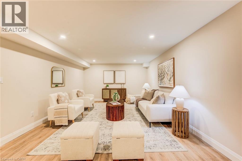 124 SOUTH PARKWOOD Boulevard - 34