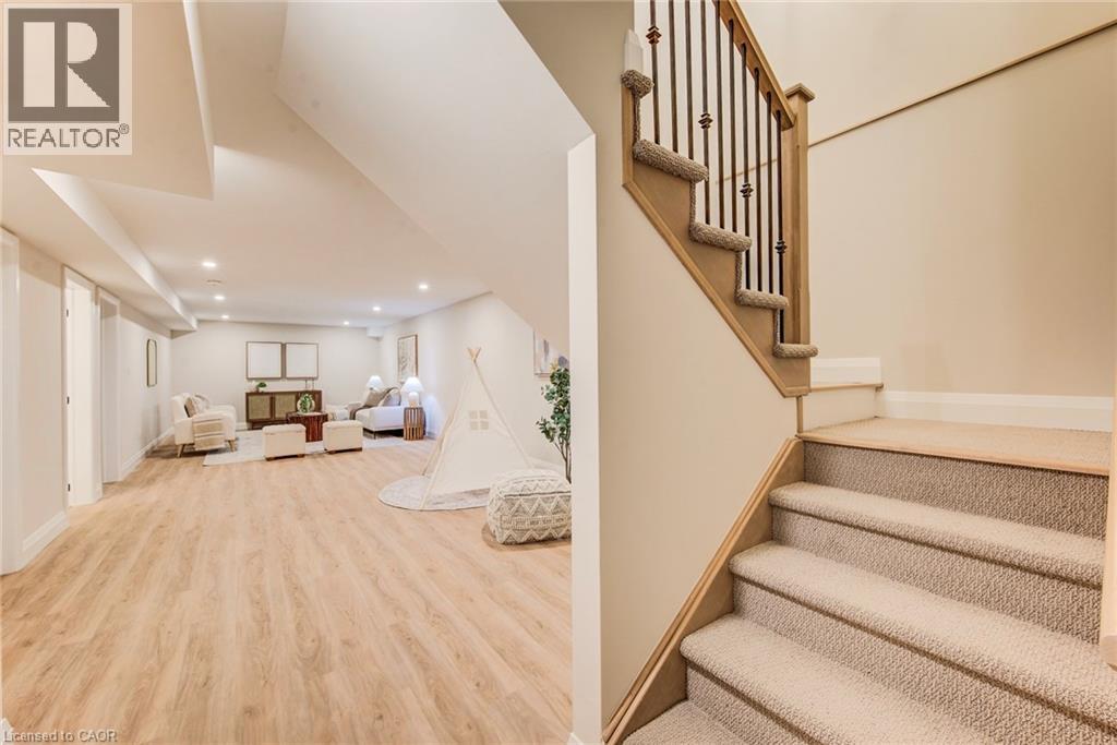 124 SOUTH PARKWOOD Boulevard - 35