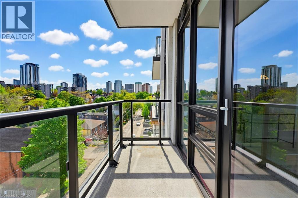 #511 101 LOCKE Street - 16