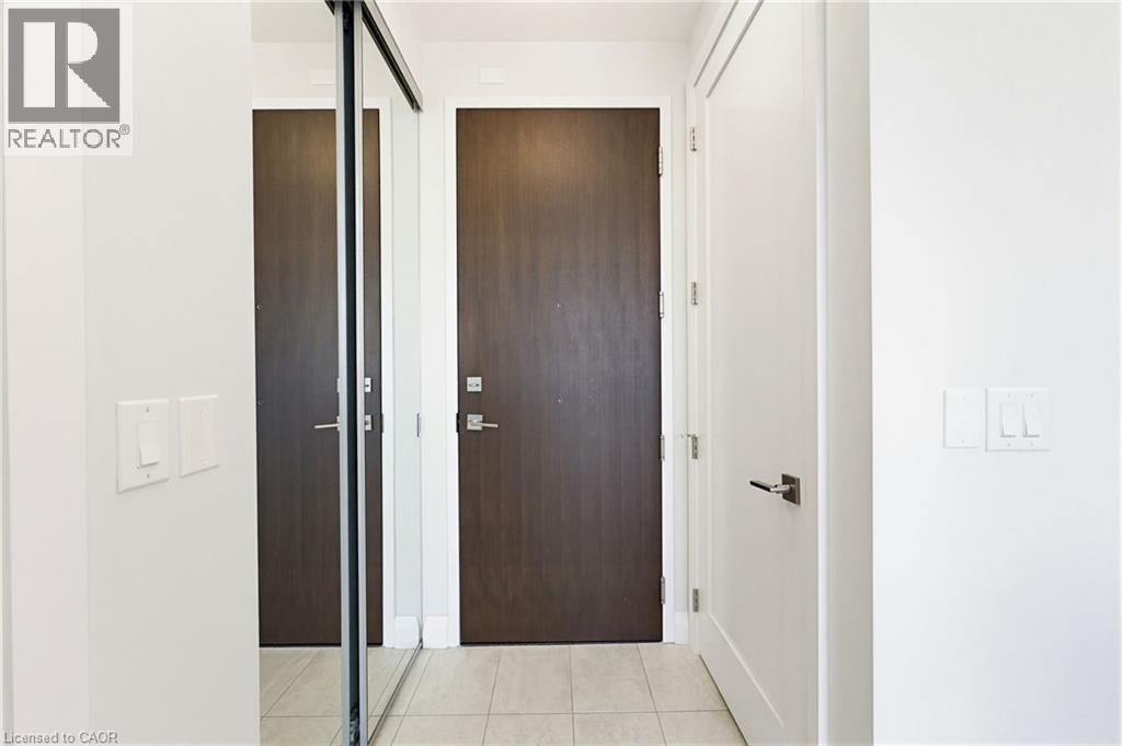 #511 101 LOCKE Street - 4