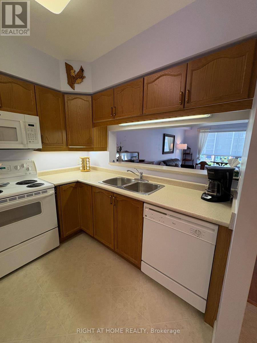 #310 90 DEAN AVENUE - 26