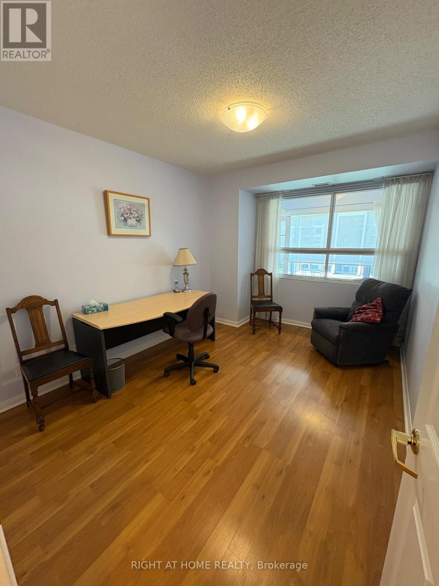 #310 90 DEAN AVENUE - 30