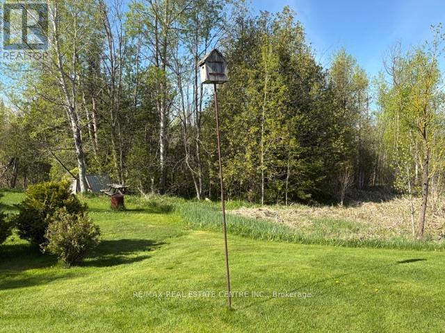 40 MAPLE GROVE VILLAGE ROAD - 37