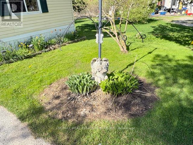 40 MAPLE GROVE VILLAGE ROAD - 40