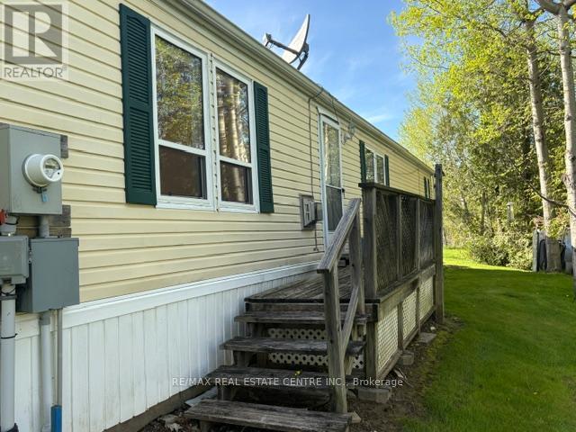 40 MAPLE GROVE VILLAGE ROAD - 35