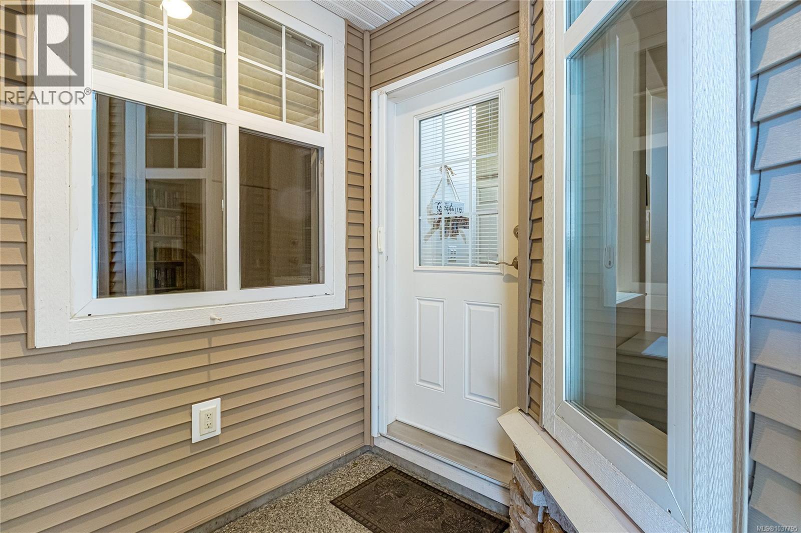 #27 631 Blenkin Ave - 20