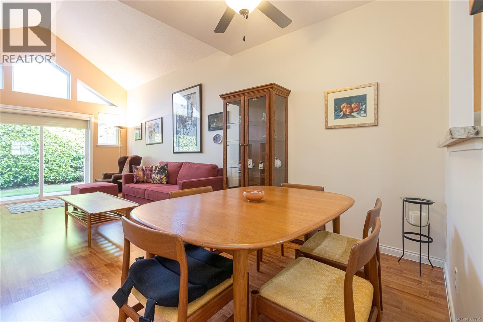 #27 631 Blenkin Ave - 9