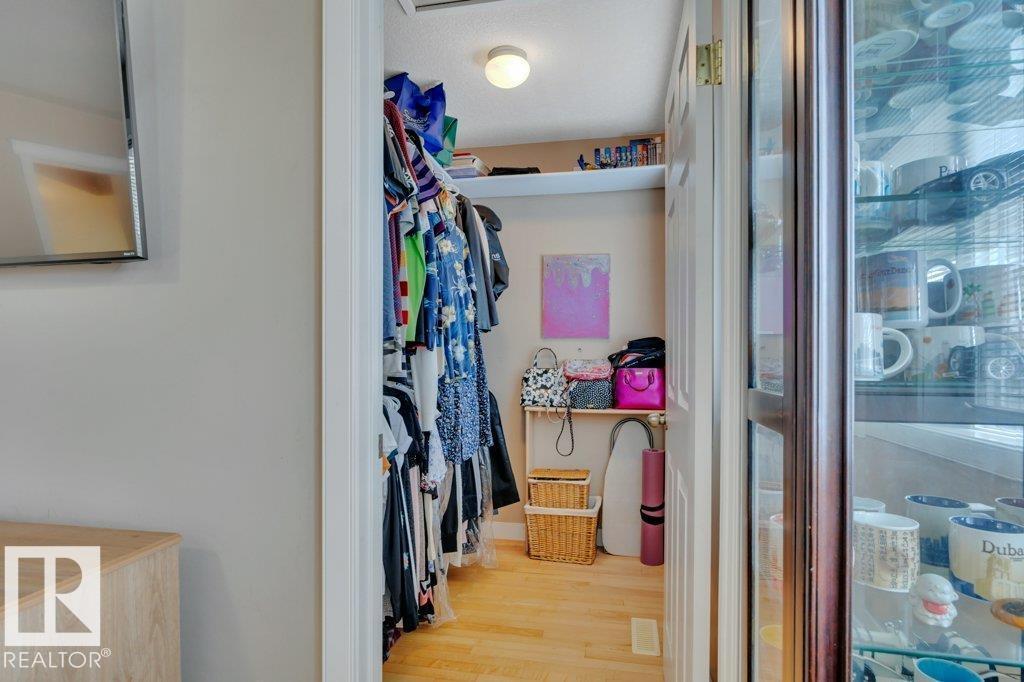 10632 180 AV NW - 25