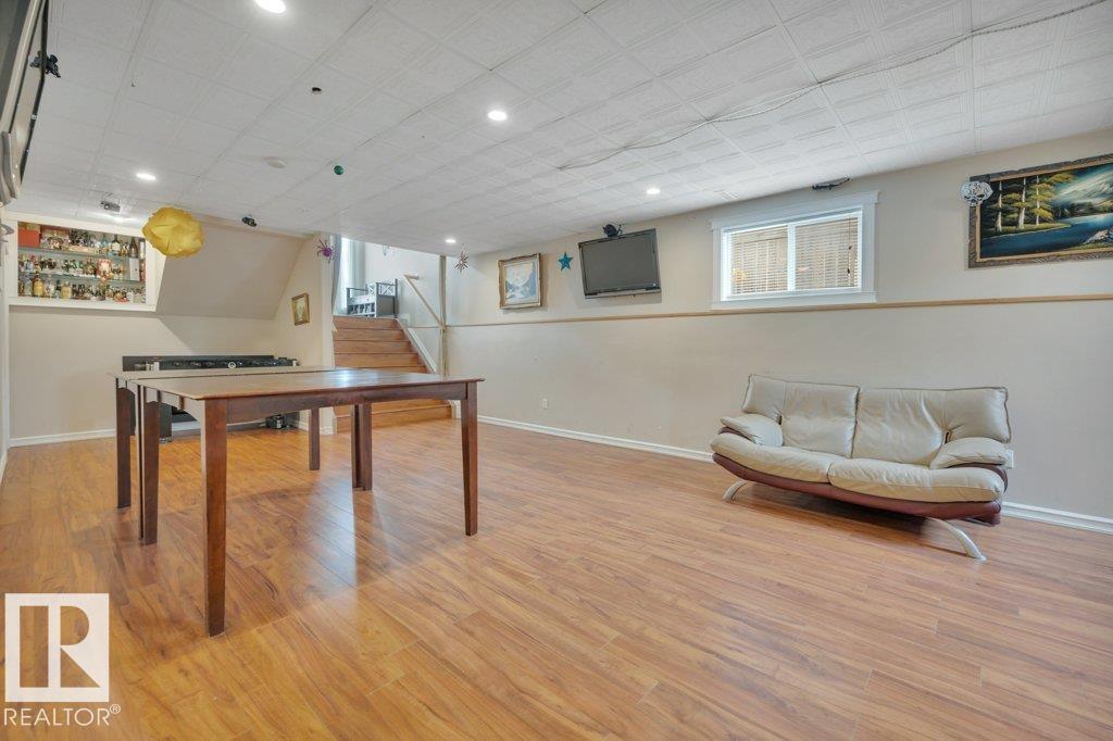 10632 180 AV NW - 30