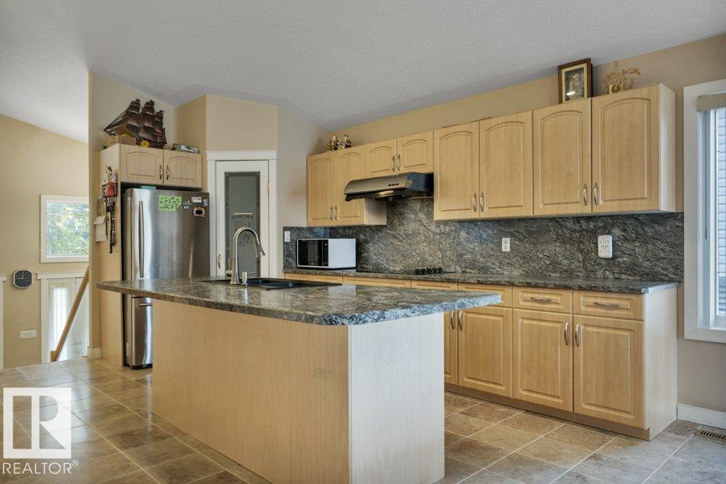 10632 180 AV NW - 9